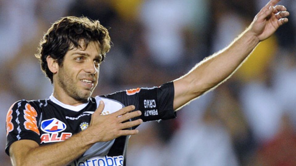 Juninho Pernambucano Copyright: © GETTY IMAGES